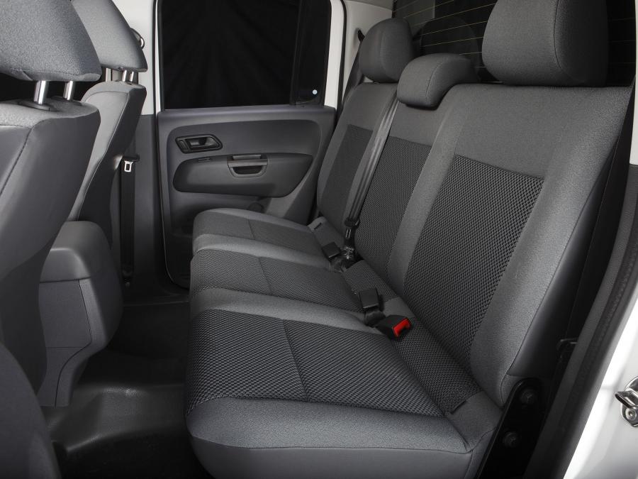  Volkswagen Amarok Double Cab Trendline 2010 года  (AU) (фото 6 из 13)